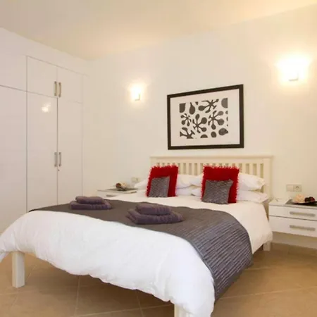 Casa Nydia Villa