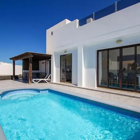 Casa Nydia Villa