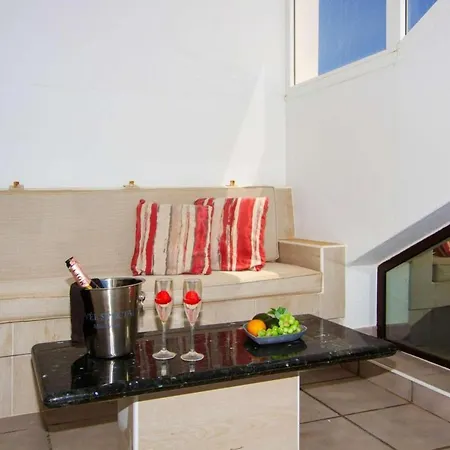 Casa Nydia